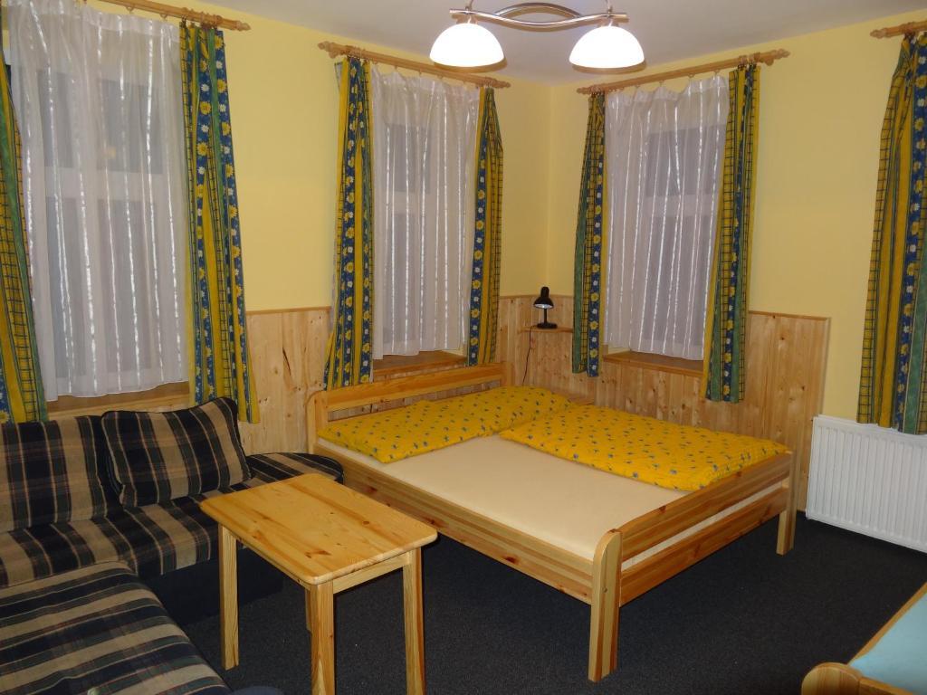 Penzion Na Rozcesti ヤノフ・ナト・ニソウ 部屋 写真