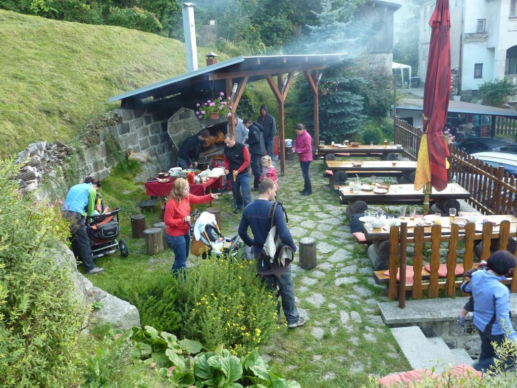 Penzion Na Rozcesti ヤノフ・ナト・ニソウ エクステリア 写真